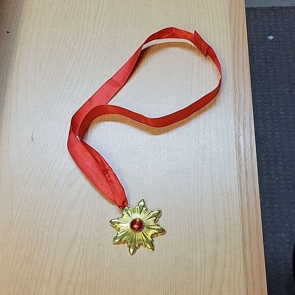 Vampire shirt w/attached vest and cape Adult medium - Picture 7 of 8